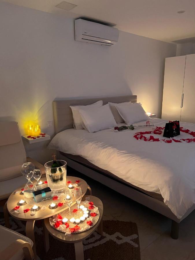 LoveNest Marseille Extérieur photo